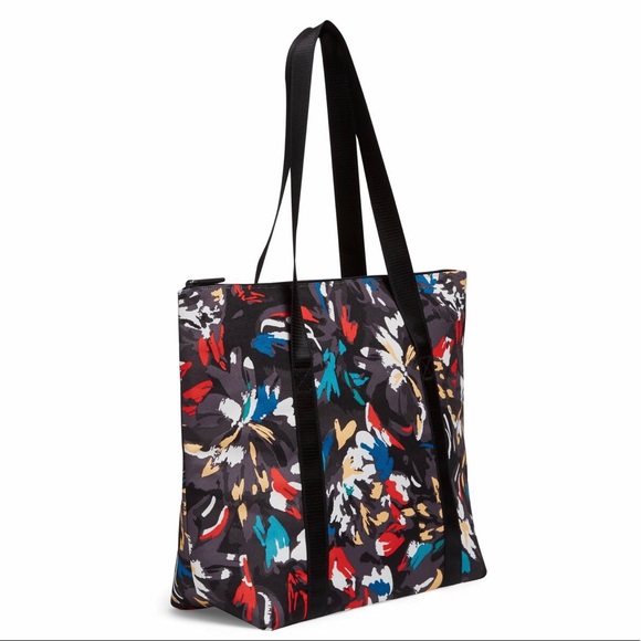 Vera Bradley Splash Floral Cooler NWT Tote Bag 19 ¼" x 14 ¾" x 6 ¼" - Picture 3 of 7